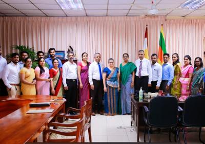 MoU between MBus and Beijing Tomorrow Technology Education Service Center (China) 